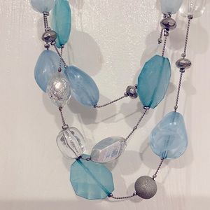 NY&Co teal and beaded turquoise color necklace